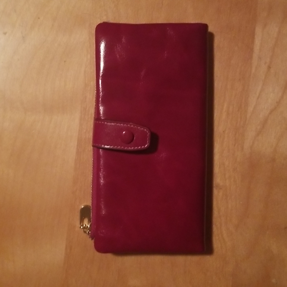 Red wallet